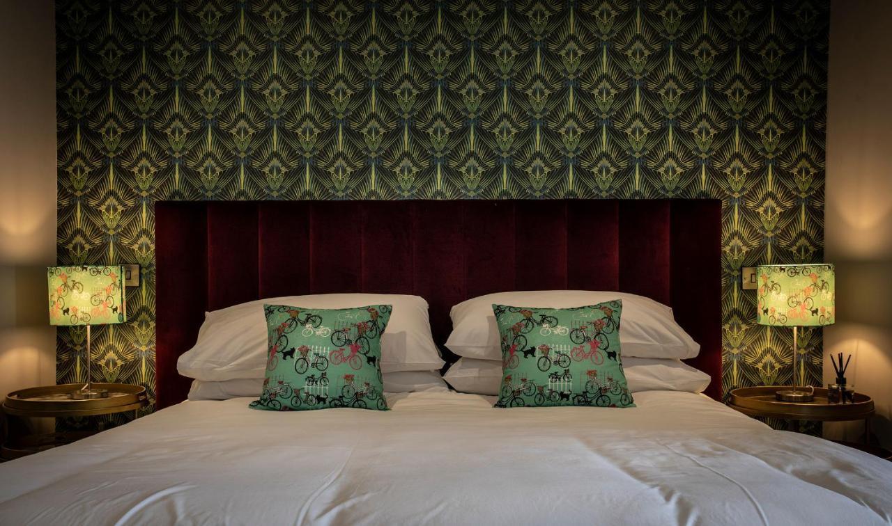 Broomhill Art Hotel バーンスタプル エクステリア 写真