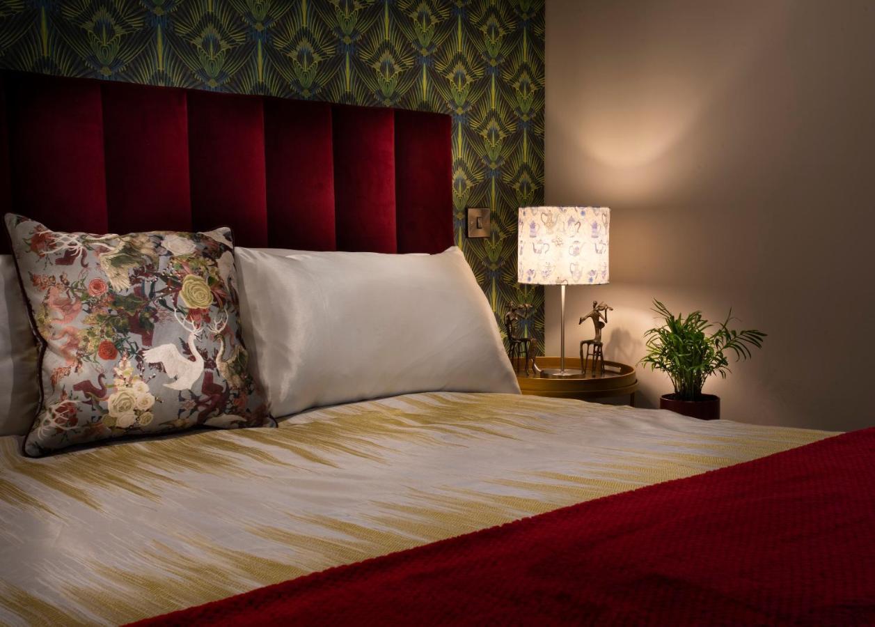 Broomhill Art Hotel バーンスタプル エクステリア 写真